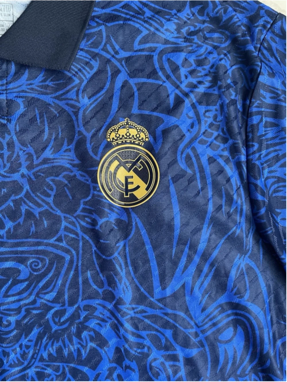 Adidas Real Madrid Polo Jersey Men’s Fit M SLIM FIT Dragon Special Edition 24/25